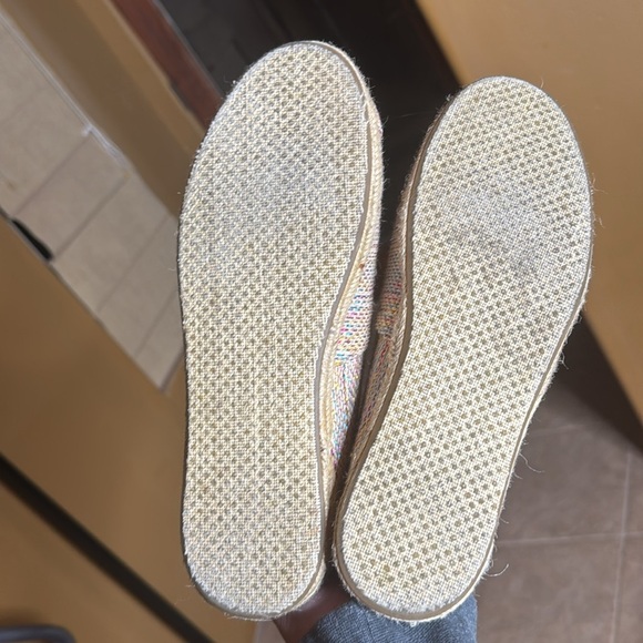 Tom's Classic Multi Burlap Loafer Size 9 - Picture 6 of 6